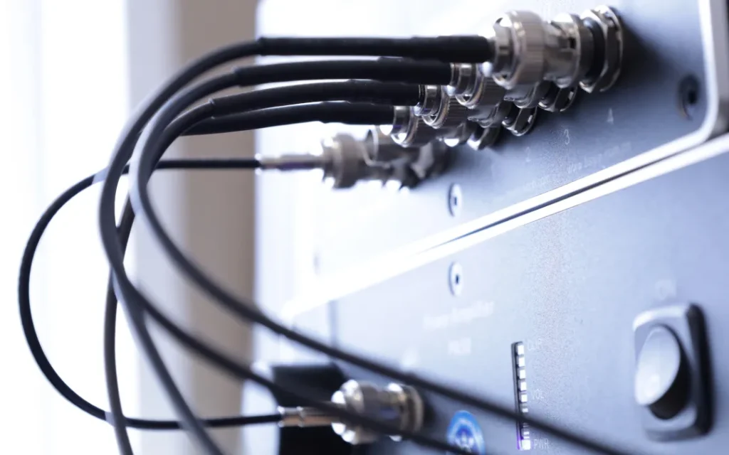 Instrumentation of impedance tube